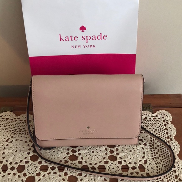 flap wallet crossbody